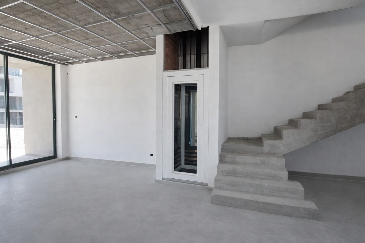 Long Beach Residence thumbnail 17